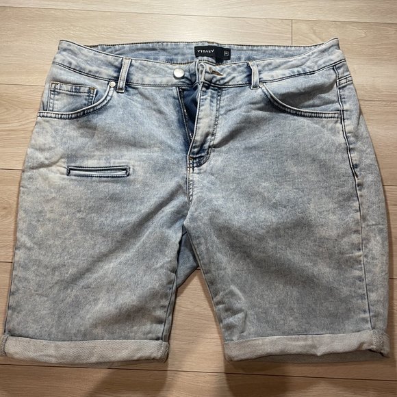 Vitaly - Jean Shorts - Picture 5 of 8